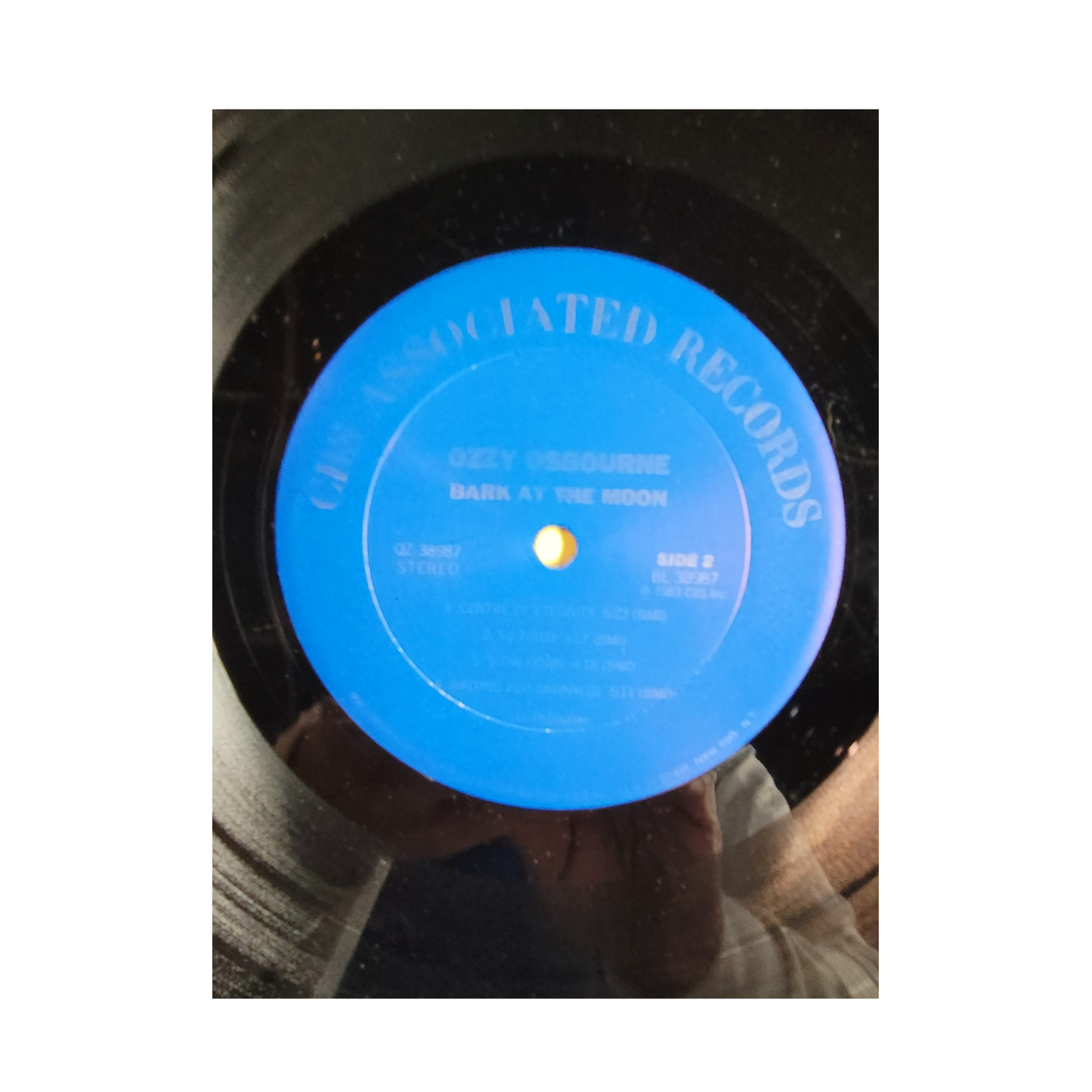 Ozzy Osbourne – Bark at the Moon (Signed Original US Pressing with Lyric Inner Sleeve)